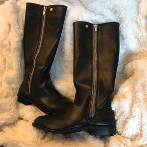Stuart Weitzman Black Knee High Boots Brand NEW, 5